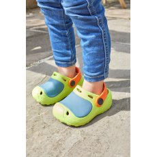 BRIERS Junior Comfi Clogs 4-5yrs * BRIERS Junior Comfi Clogs 4-5yrs *