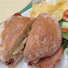 Bacon, Brie And Cranberry Sandwich Bacon, Brie And Cranberry Sandwich